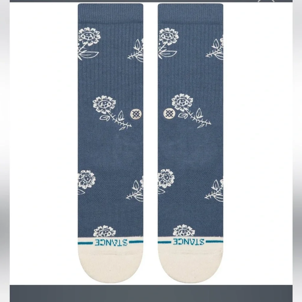 Stance Women's Petite Bloom Blue and White Floral Cotton Crew Socks Size M